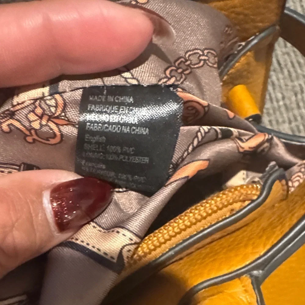 Elegant Tan  Handbag
